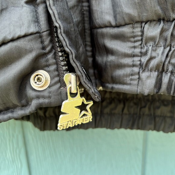 Vintage 90's Authentic Starter NFL Blue Jacket Size Large Milwaukee Sentry Foods - Picture 2 of 7